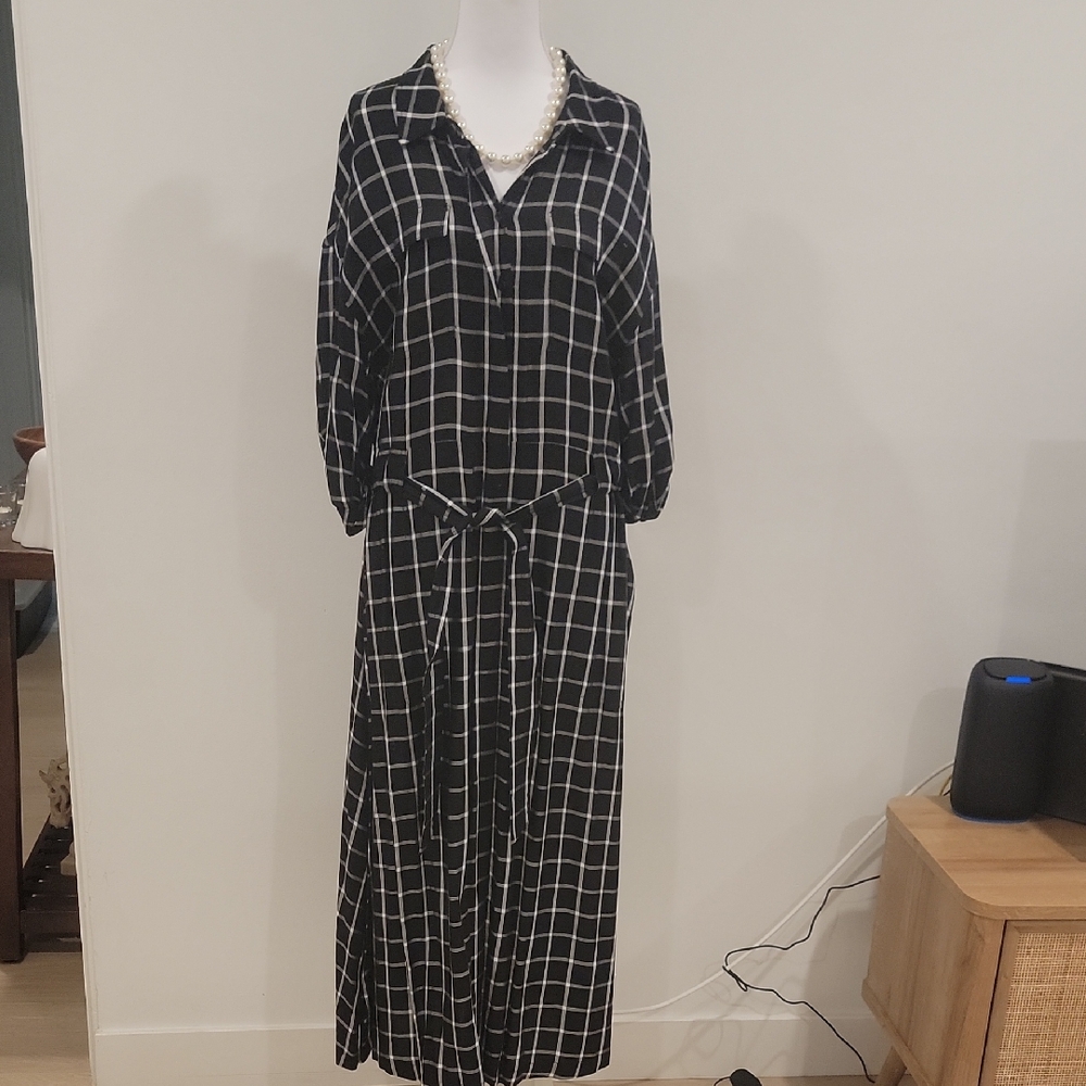 Calvin Klein Black and White Grid Long Sleeve Dress